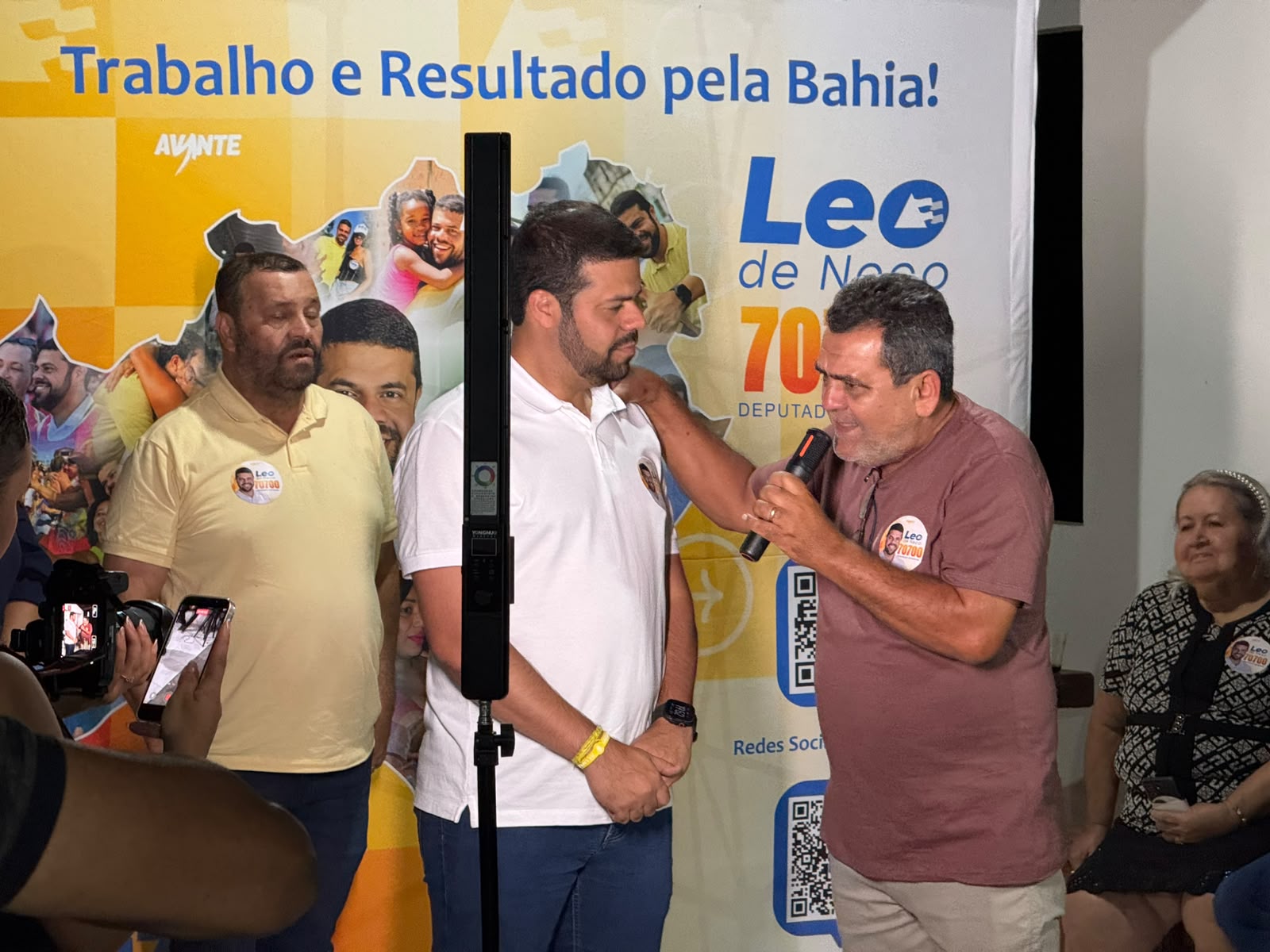 Rone do Junco e lideranças de Jacobina declaram apoio a Léo de Neco em evento