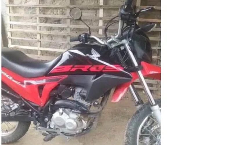 Moto é tomada de assalto na noite desta sexta-feira em Capim Grosso